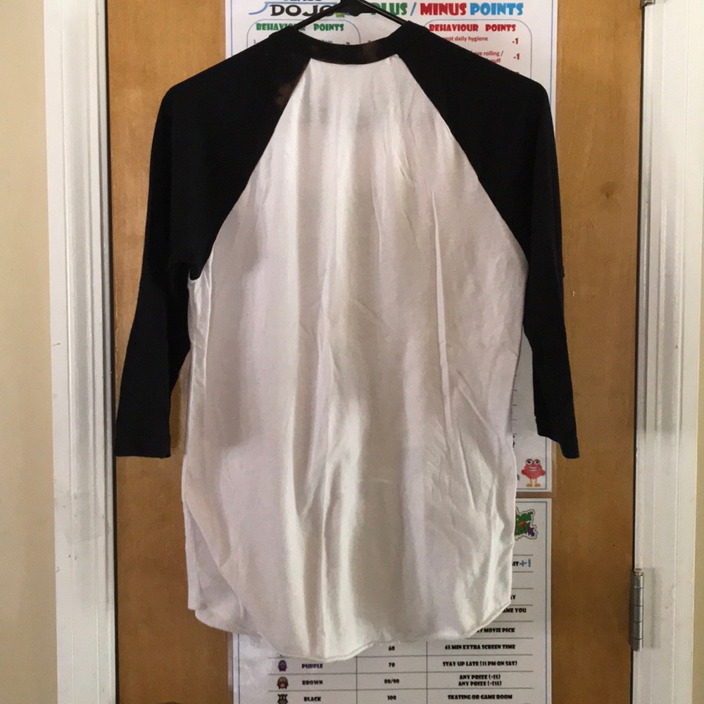 Shirt - Picture 2 of 5